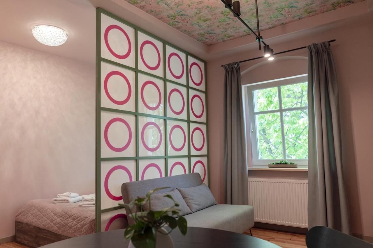 W12 Home Station - Apartement Greenpink Ζιελόνα Γκόρα Εξωτερικό φωτογραφία
